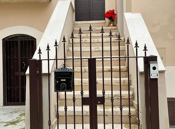 Il Borgo Antico 3* Capurso